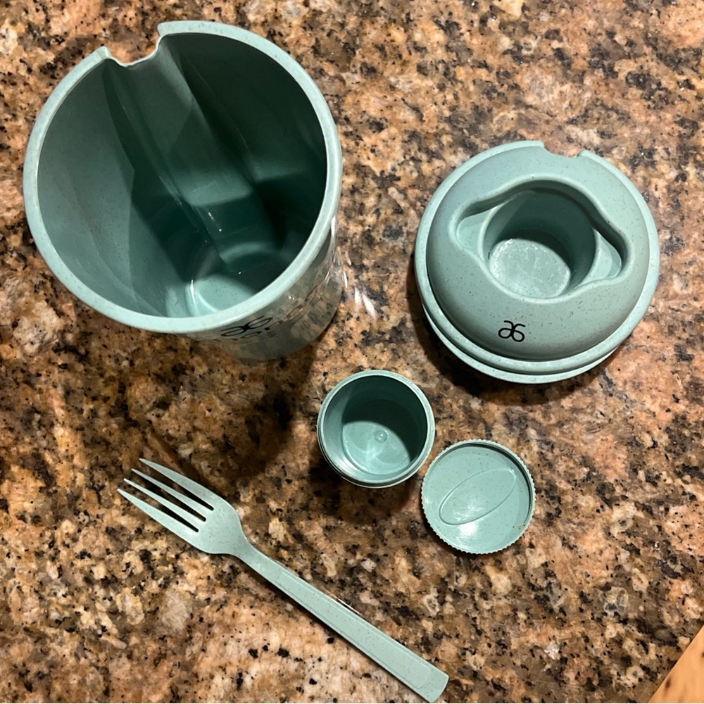 Arbonne Green Salad 🥗 To Go Cup with dressing container and fork. Limited Ed! - Picture 4 of 6